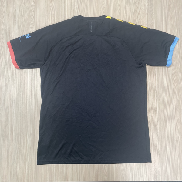 Manchester City Away Kit (L) - Image 2